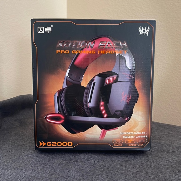 Pro Gaming Headset - Picture 1 of 8